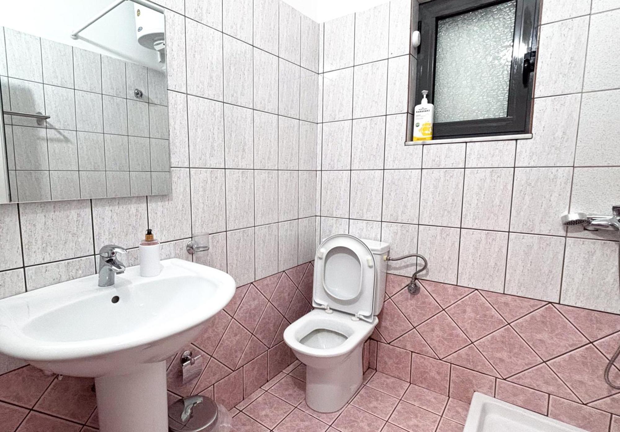 Arte Apartament Saranda